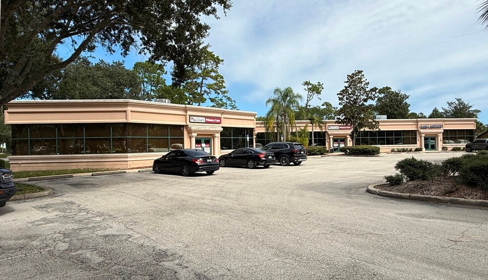 1180 W Granada Blvd, Ormond Beach, FL for lease - Building Photo - Image 2 of 24