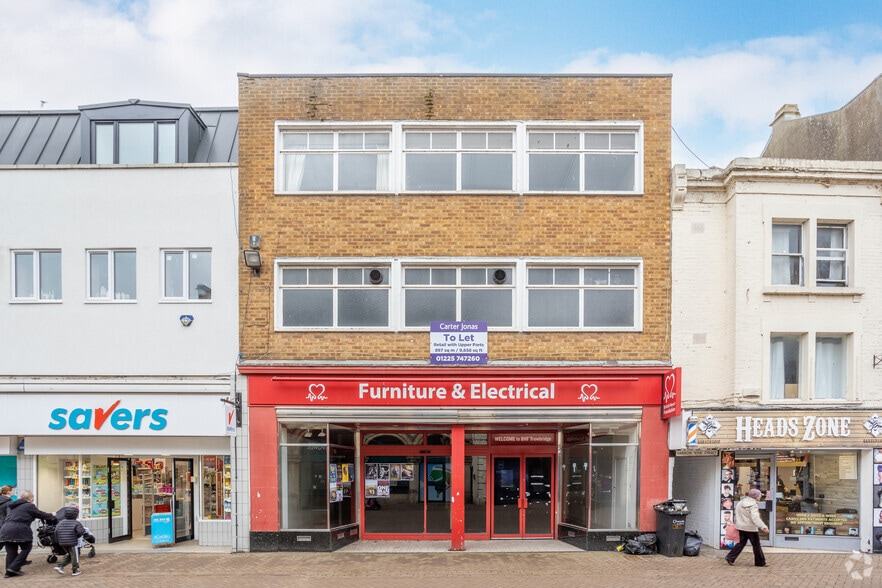 32 Fore St, Trowbridge for lease - Primary Photo - Image 1 of 8