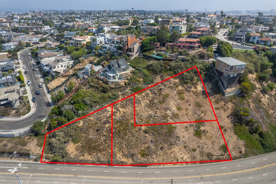 6916 Vista Del Mar ln, Playa Del Rey, CA for sale - Aerial - Image 1 of 51