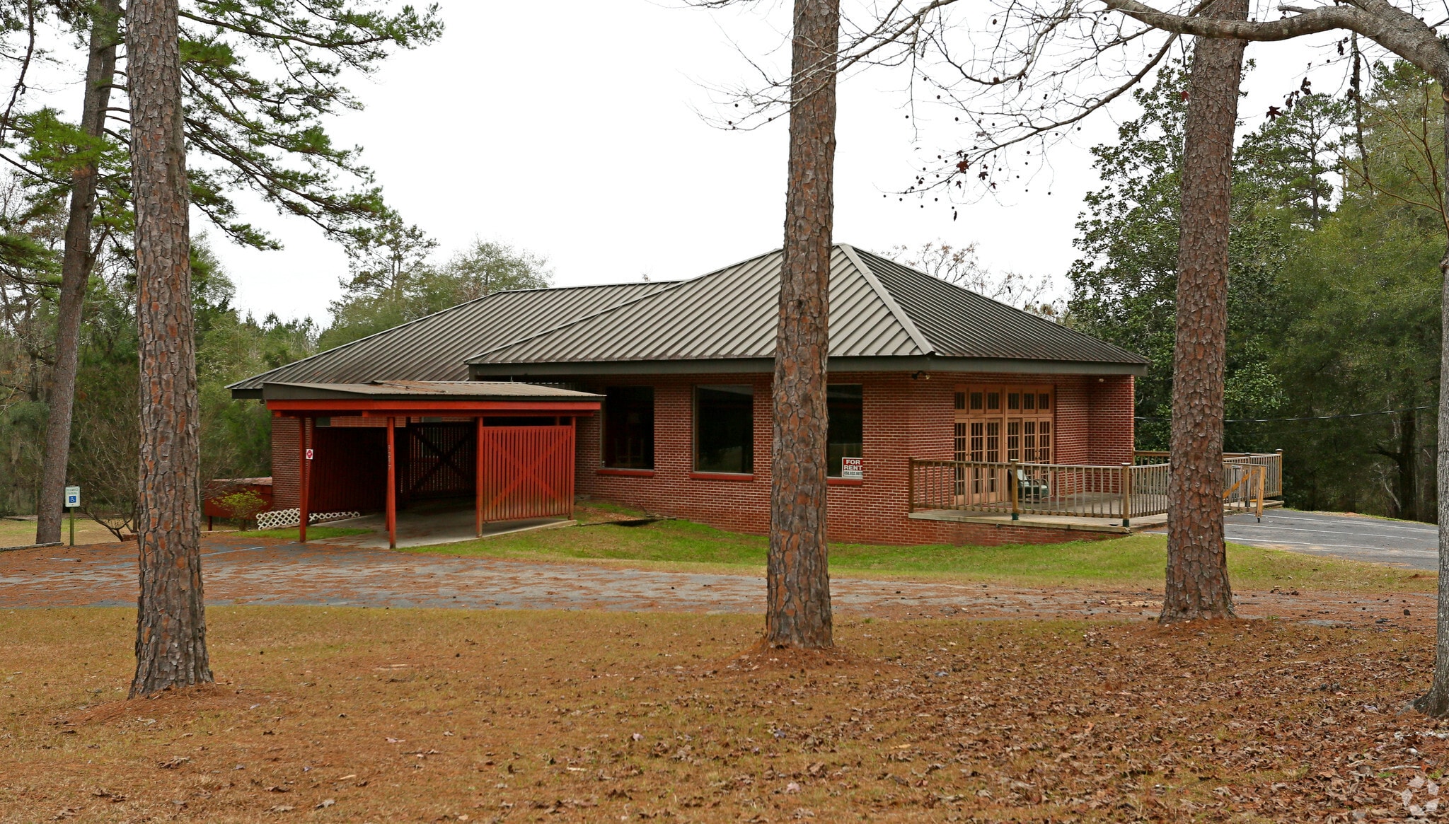 3297 Caverns Rd, Marianna, FL for sale Primary Photo- Image 1 of 4