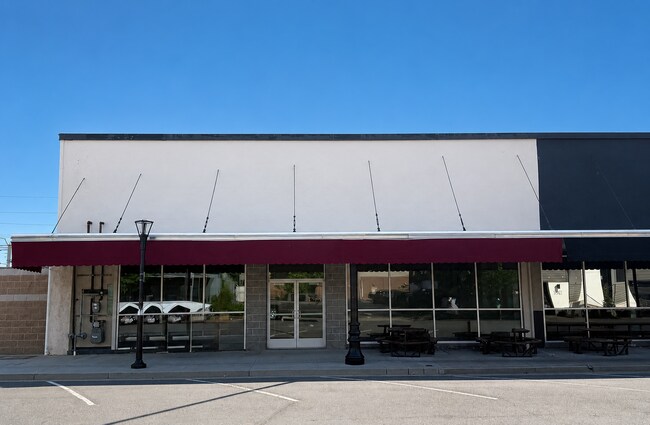 Plus de détails pour 1257 Oregon St, Redding, CA - Commerce de détail à louer
