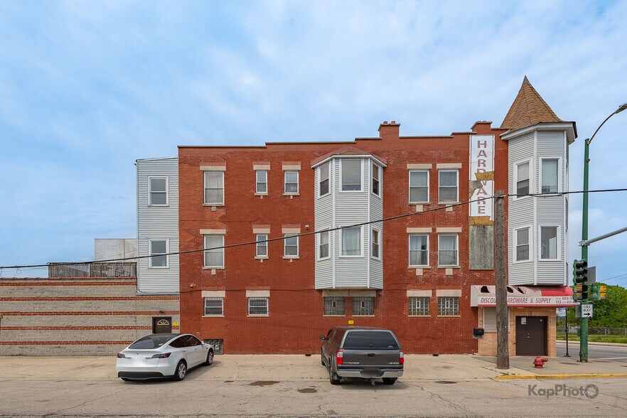 601 W 47th St, Chicago, IL à vendre - Photo du bâtiment - Image 2 de 44