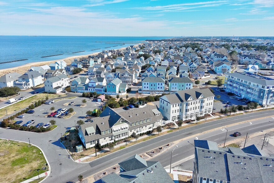 9650 Shore Dr, Norfolk, VA à vendre - Photo du bâtiment - Image 2 de 46