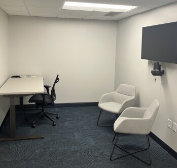 10730 Pacific St, Omaha, NE for lease Interior Photo- Image 1 of 1