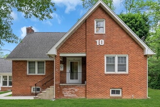 8-10 Tindall Rd, Middletown, NJ à louer Photo intérieure- Image 1 de 9