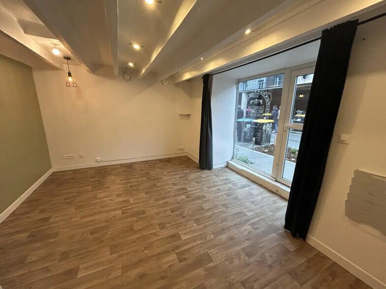 Commerce de détail dans Nantes à louer - Photo intérieure - Image 3 de 5