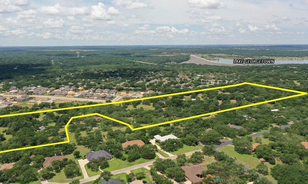 400 Country Rd, Georgetown, TX à vendre - Photo du bâtiment - Image 2 de 3