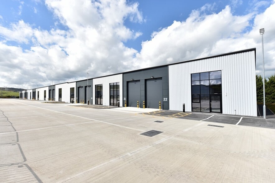 Rossendale Rd, Burnley for lease - Building Photo - Image 1 of 1