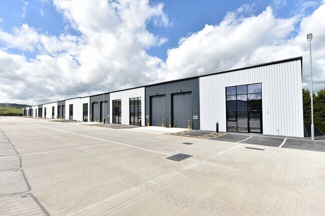 Plus de détails pour Rossendale Rd, Burnley - Industriel à louer