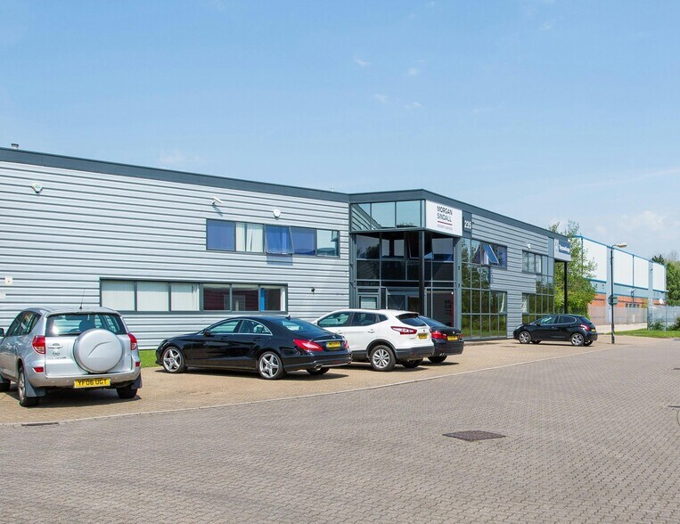 Europa Blvd, Warrington à louer - Photo du bâtiment - Image 3 de 7