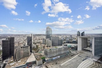 Courbevoie - AERIAL  map view