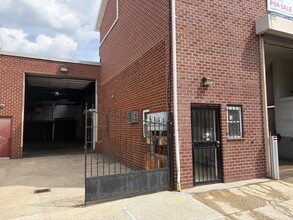 2477 47th St, Astoria, NY for lease Interior Photo- Image 2 of 2