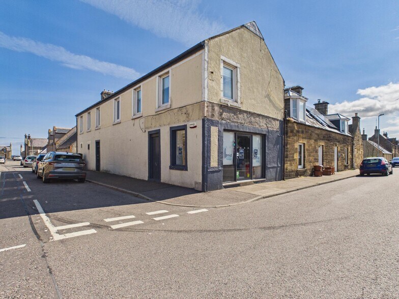 9-11 Brander St, Burghead à louer - Photo du bâtiment - Image 2 de 3