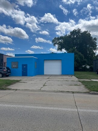 Plus de détails pour 596 E 10 Mile Rd, Hazel Park, MI - Industriel à vendre