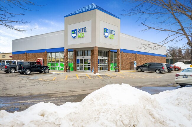 Plus de détails pour 195 M 66 N, Charlevoix, MI - Commerce de détail à vendre