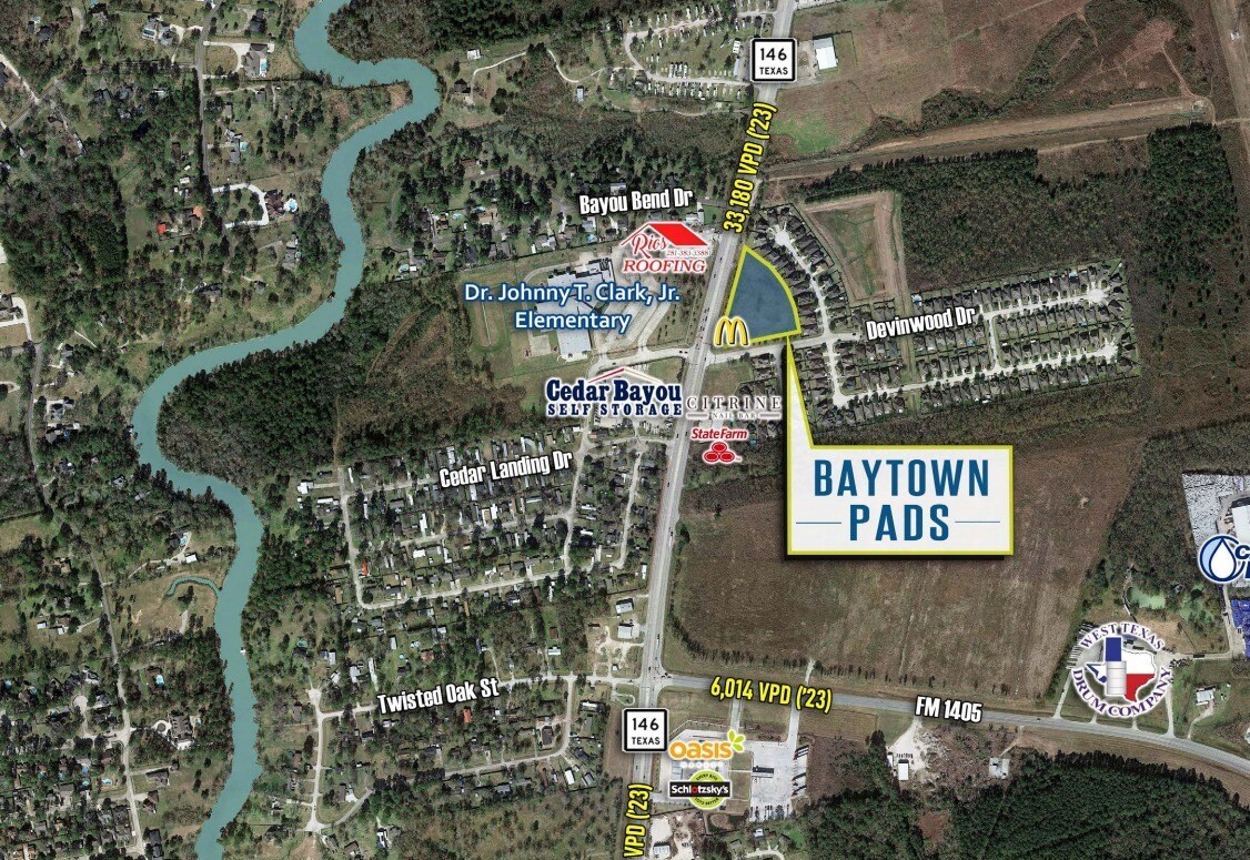10203 Devinwood Dr, Baytown, TX à louer Photo du bâtiment- Image 1 de 5