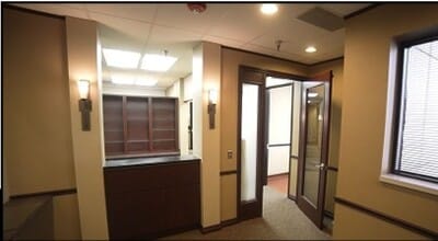 29355 Northwestern Hwy, Southfield, MI for lease Interior Photo- Image 2 of 5