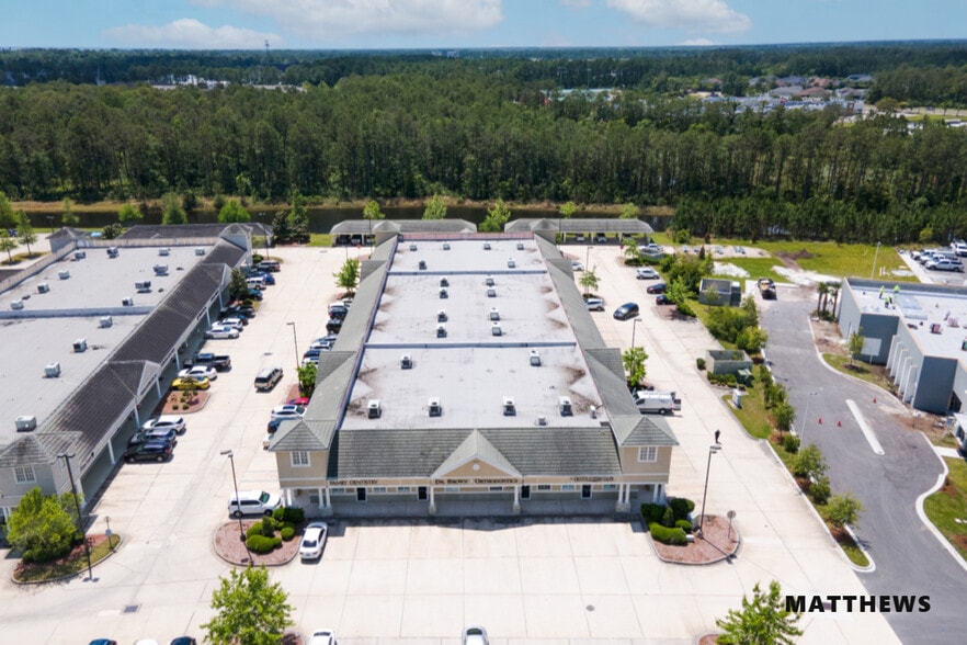 1845 East West Pky, Fleming Island, FL for sale - Building Photo - Image 2 of 3