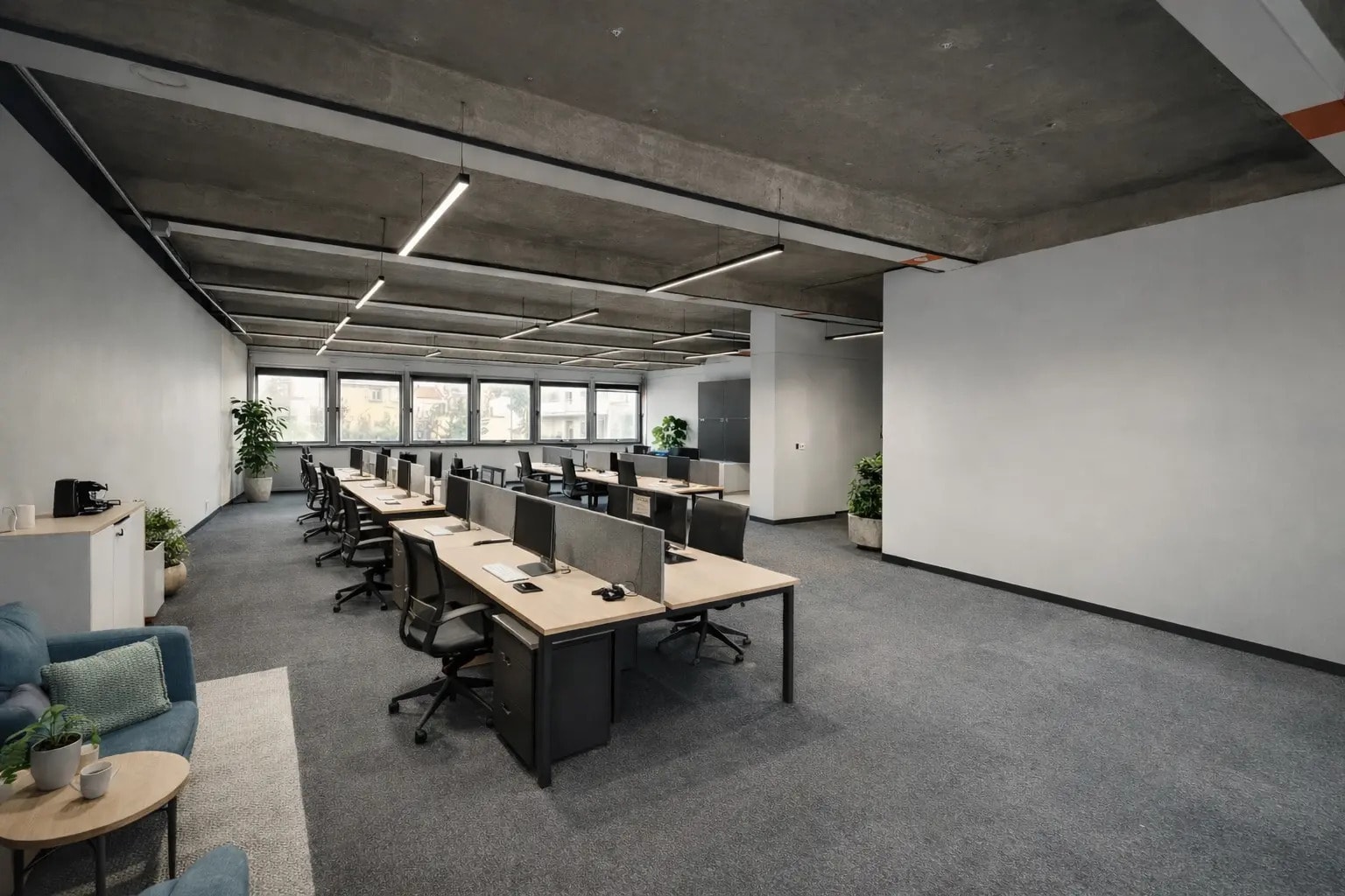 Office in Marseille for sale Interior Photo- Image 1 of 11