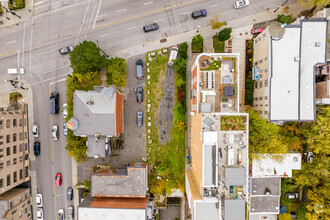 St Sherbrooke E, Montréal, QC - aerial  map view