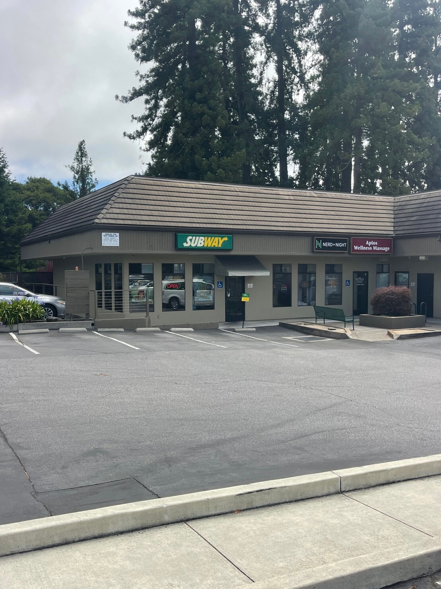 7891 Soquel Dr, Aptos, CA à vendre Photo du bâtiment- Image 1 de 1