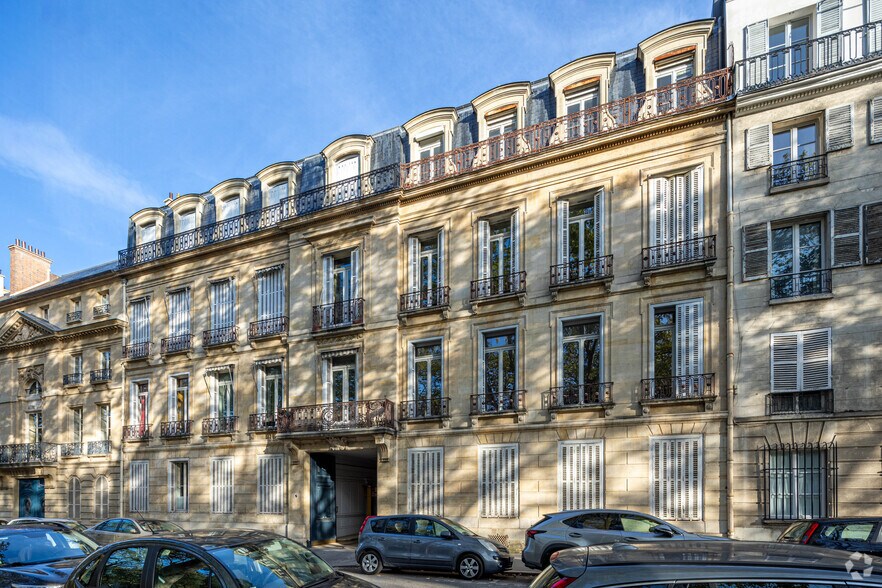 85 Avenue De Saint-Cloud, Versailles à louer - Photo du bâtiment - Image 2 de 2