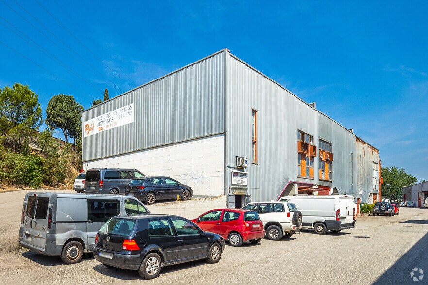 Industrial in Santa Perpètua de Mogoda, Barcelona for sale - Building Photo - Image 2 of 2