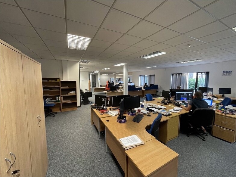 Ironstone Way, Brixworth for lease - Interior Photo - Image 2 of 2