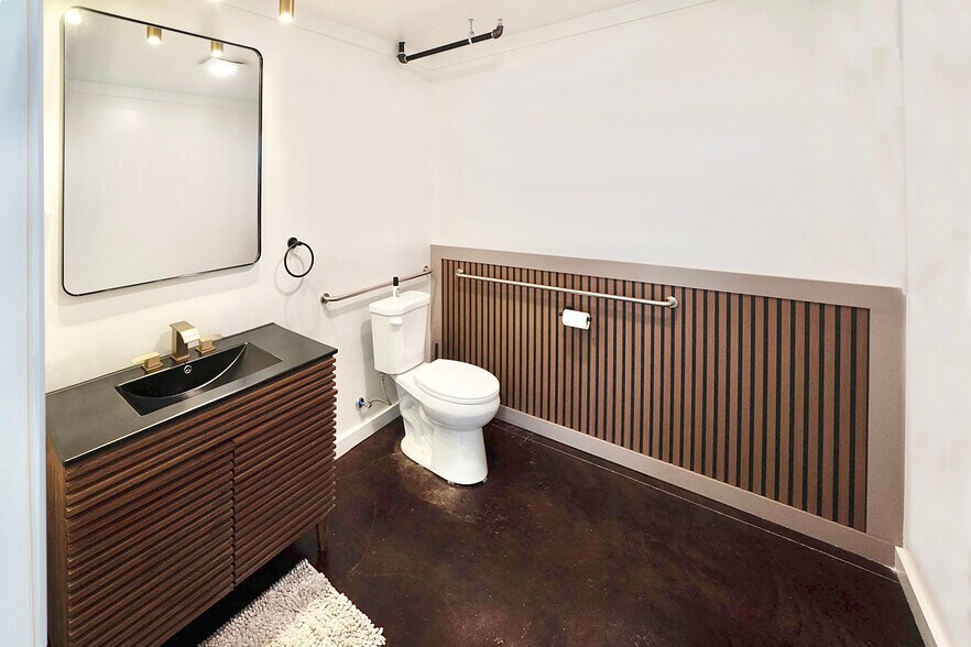 2202 Franklin Dr, Mesquite, TX à louer - Photo du bâtiment - Image 3 de 8