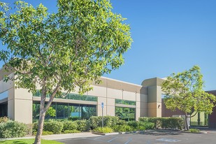 Aventura Business Park - Warehouse