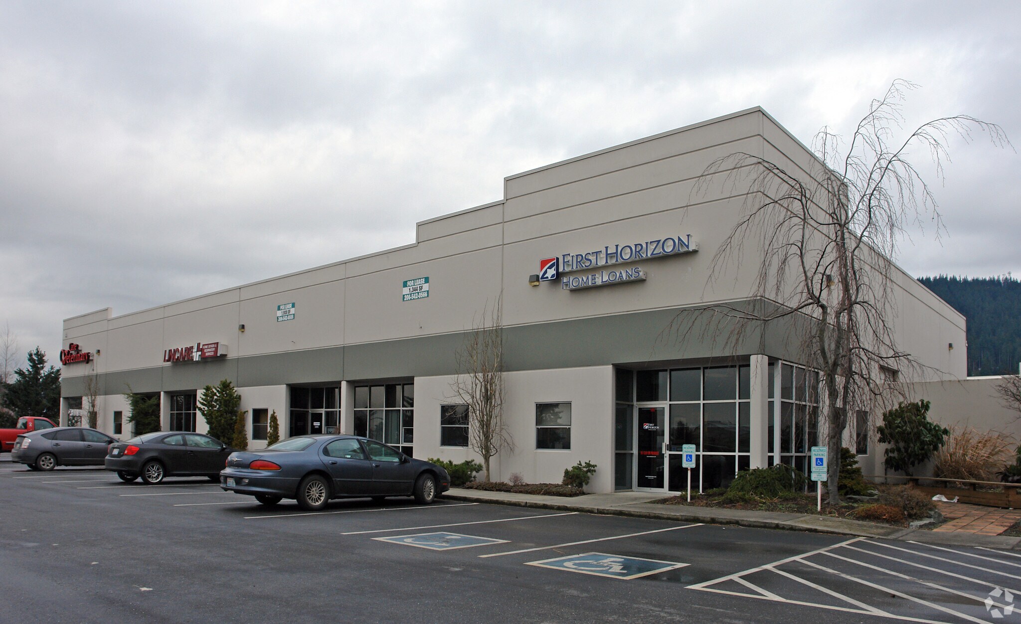 3302 Cedardale Rd, Mount Vernon, WA for lease Primary Photo- Image 1 of 3