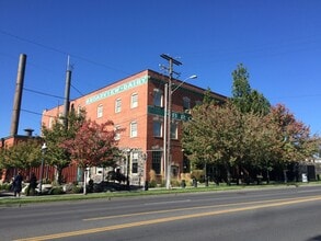 411 W Cataldo Ave, Spokane, WA for lease Building Photo- Image 2 of 3