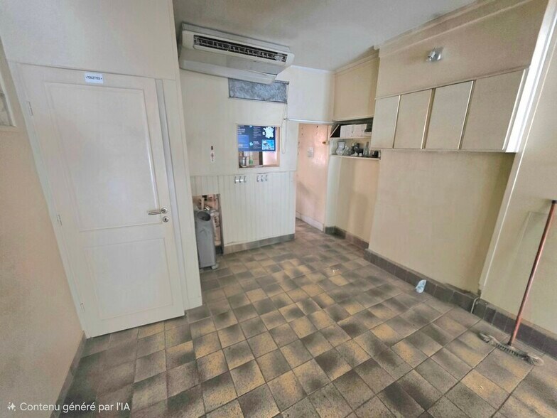 Retail in Nice for sale - Interior Photo - Image 3 of 6