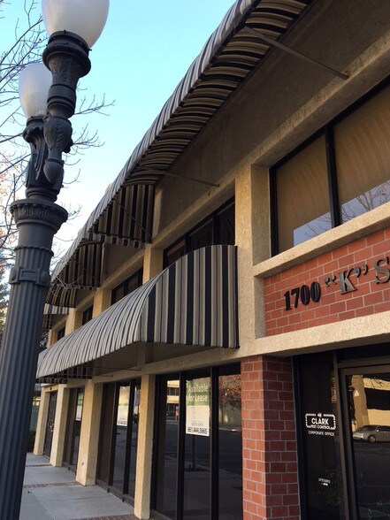 1700 K St, Bakersfield, CA à louer - Photo du bâtiment - Image 2 de 29