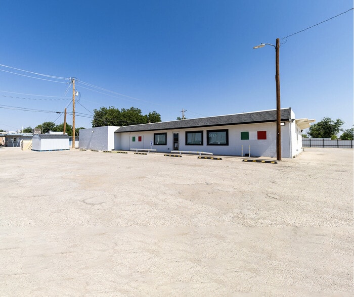 2212 W Lea St, Carlsbad, NM for sale - Building Photo - Image 1 of 2