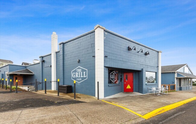 Plus de détails pour 1330 NE Highway 101, Lincoln City, OR - Commerce de détail à vendre