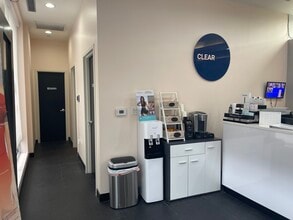 106 River Dr S, Jersey City, NJ for lease Interior Photo- Image 2 of 6