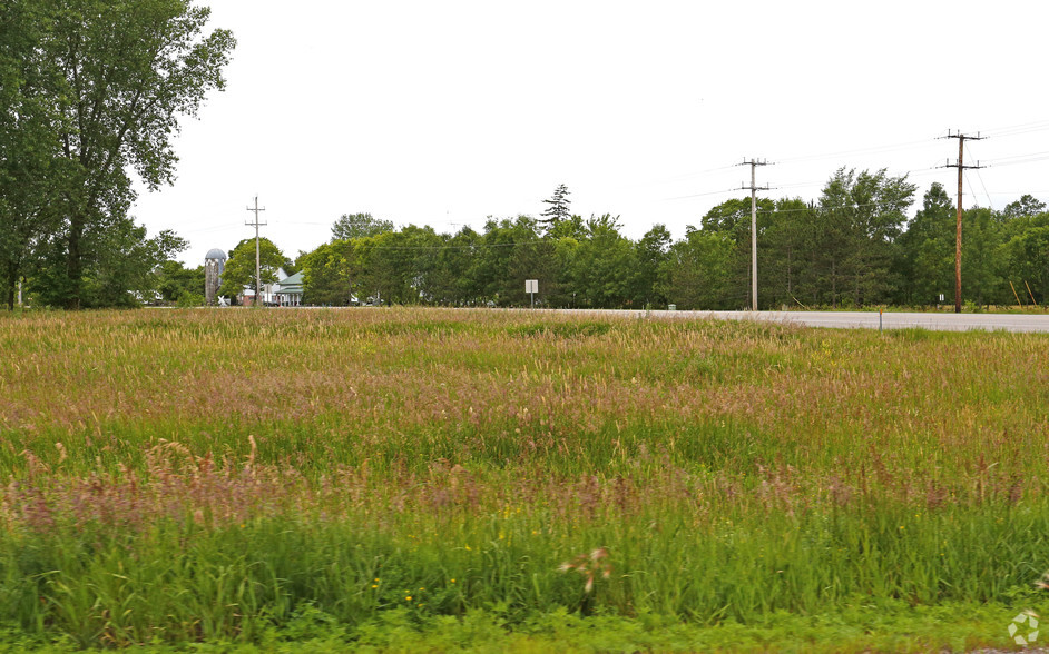 201 34th Ave S, Waite Park, MN for sale - Primary Photo - Image 1 of 1