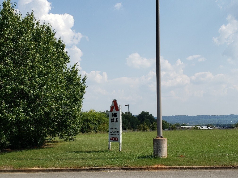 6500 EJ Oliver Blvd, Fairfield, AL for sale Building Photo- Image 1 of 21