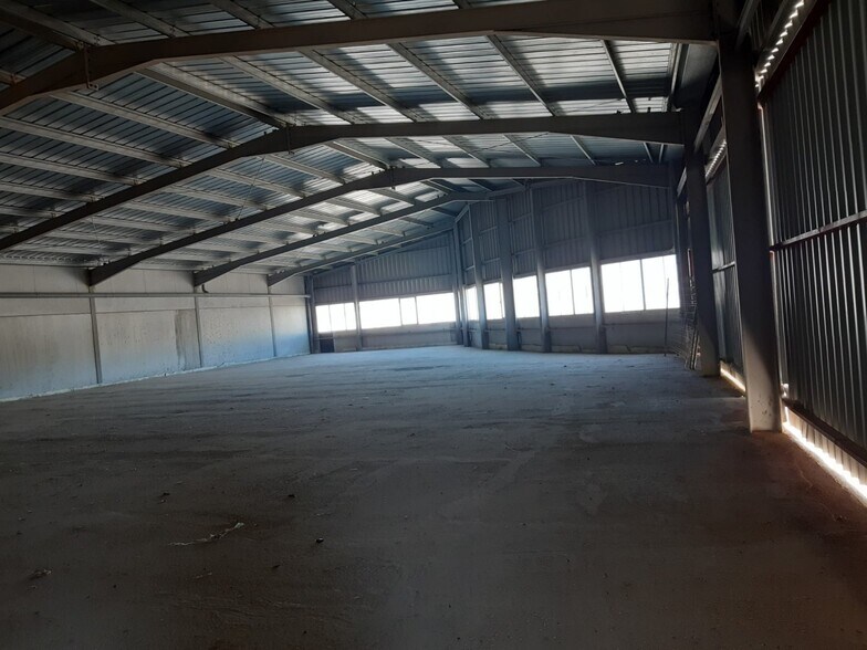 Industrial in Sax, Alicante for sale - Building Photo - Image 2 of 10