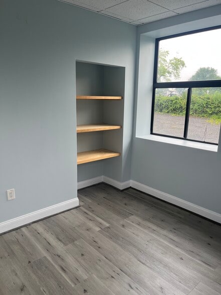 138 Leland St, Framingham, MA for lease - Building Photo - Image 3 of 17