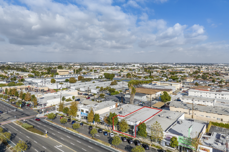 13102 Hawthorne Blvd, Hawthorne, CA à vendre - Photo du bâtiment - Image 1 de 1