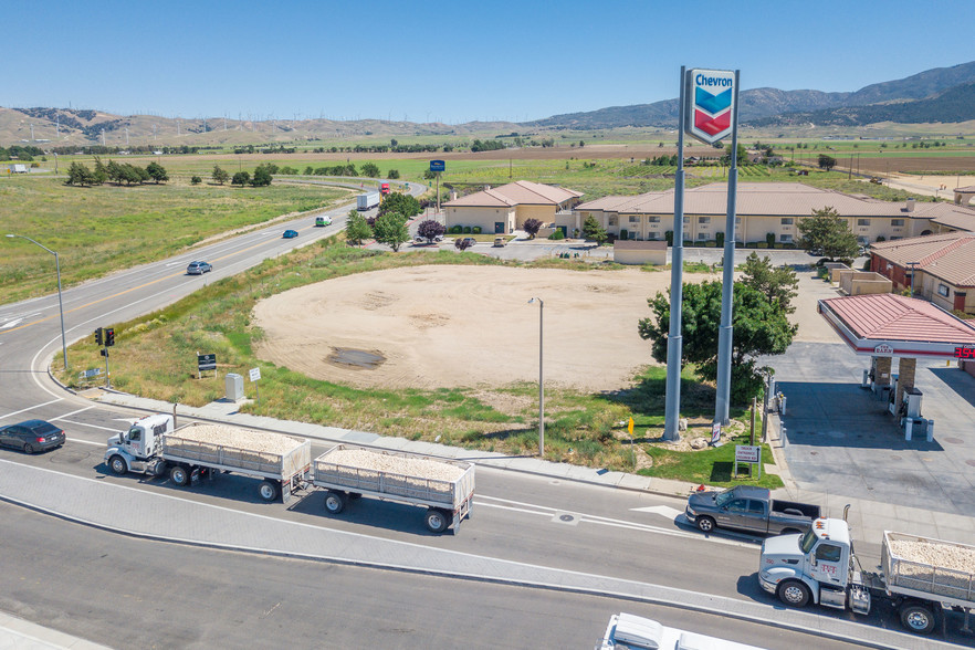 Tehachapi Blvd, Tehachapi, CA à vendre - Photo du bâtiment - Image 1 de 1