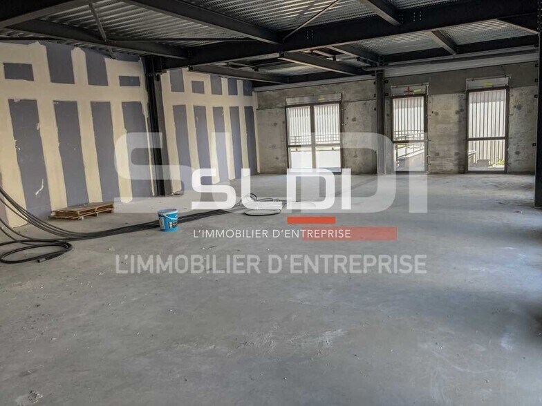 3 Avenue Edouard Herriot, Limas for lease - Interior Photo - Image 2 of 9