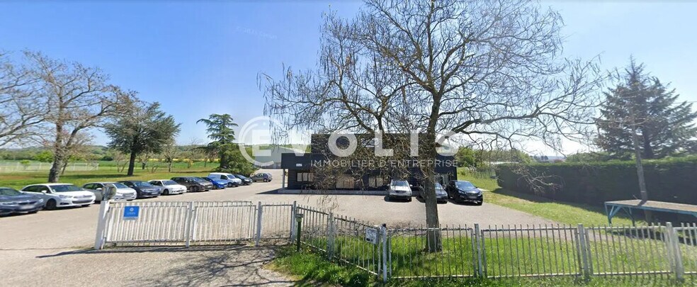 Local d'activités dans Beauvoir-de-Marc à vendre - Photo du bâtiment - Image 1 de 19