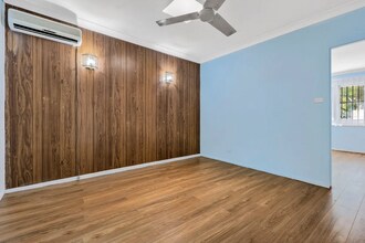 173 The Entrance Rd, The Entrance for lease Interior Photo- Image 2 of 2