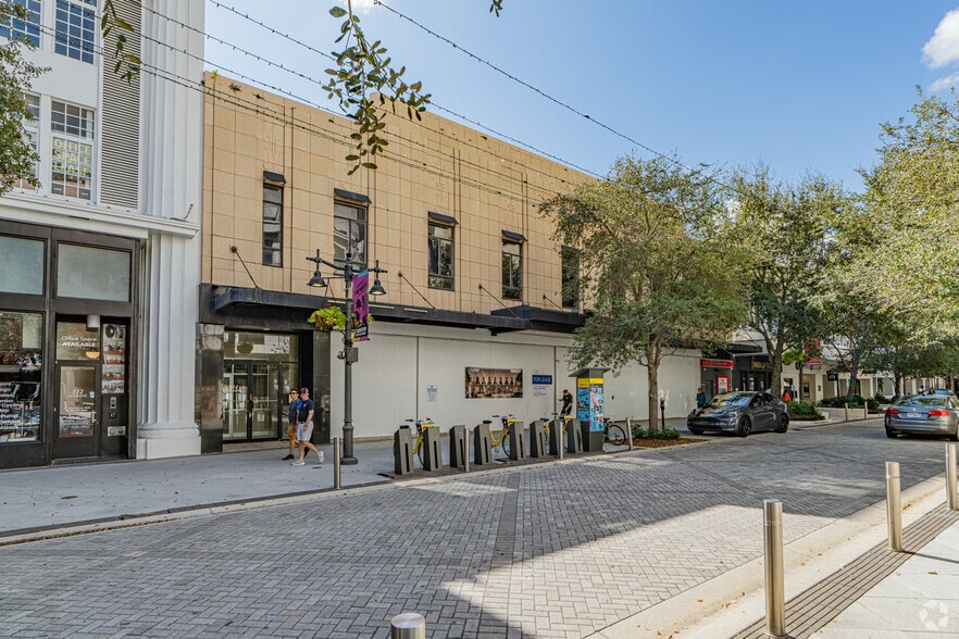 314 Clematis St, West Palm Beach, FL for lease - Building Photo - Image 2 of 4