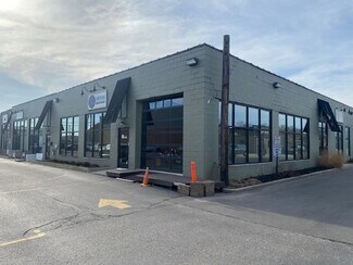 Plus de détails pour 2121-2175 Cole St, Birmingham, MI - Bureau/Commerce de détail à louer