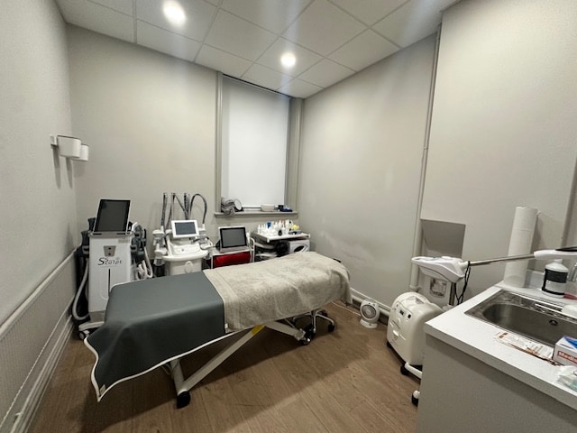 171-171A Finchley Rd, London for lease - Interior Photo - Image 2 of 8