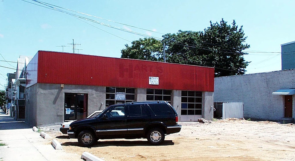 346-348 Broadway, Bayonne, NJ for sale - Building Photo - Image 2 of 5